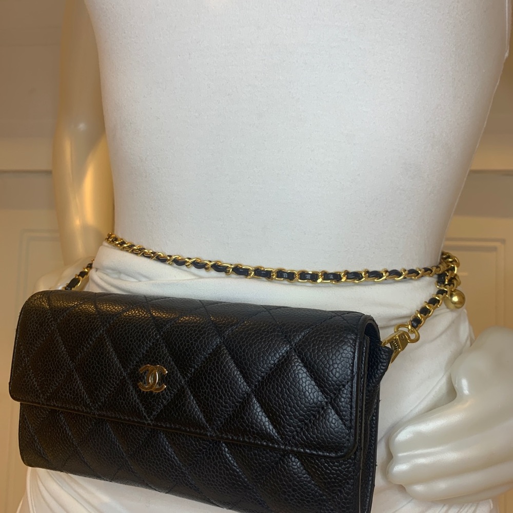 Chanel Caviar Quilted Crush Wallet with Chain - Picture 6 of 9